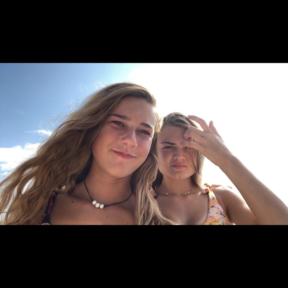 Meet your Posher, Nina